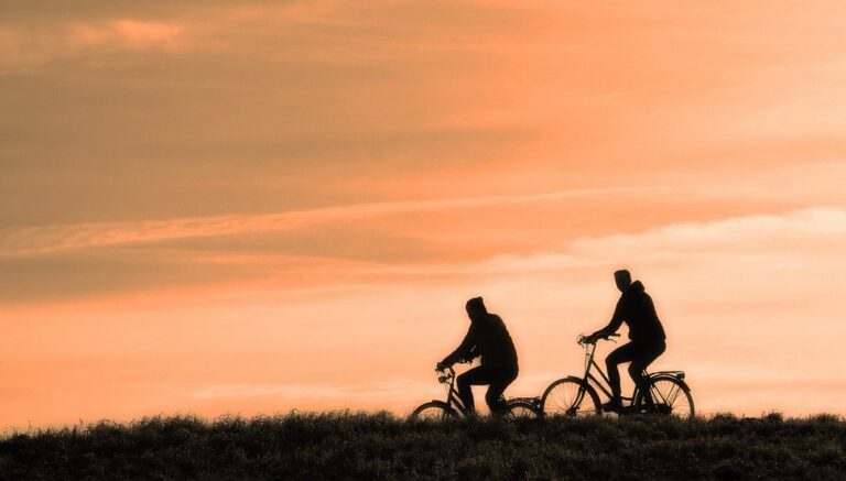 10 Cara Lengkap Transportasi dari Jakarta Ke Cikarang