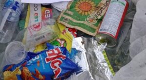 Sampah-plastik-rumahan